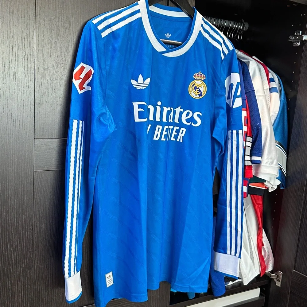Jude Bellingham Real Madrid adidas 2025/26 Authentic Long Sleeve Jersey - Blue